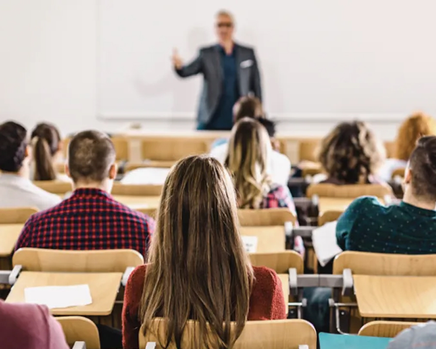 新生指南 | 在俄留学毕业难？俄罗教授真的很吃中国学生这套！